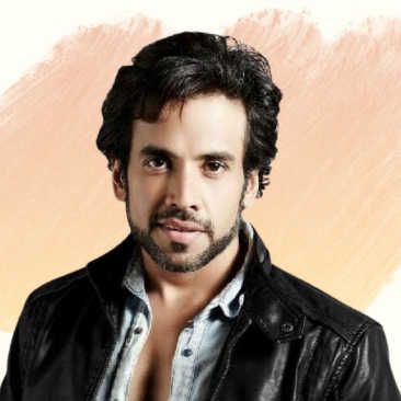Tusshar kapoor